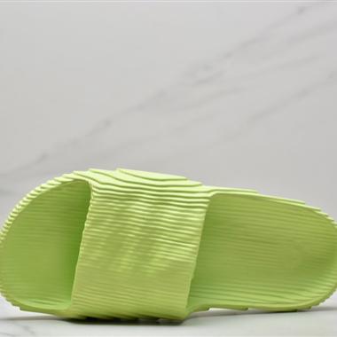 Adidas NEW COLLEETTION踩屎感拖鞋厚底情侶戶外軟底增高涼拖鞋