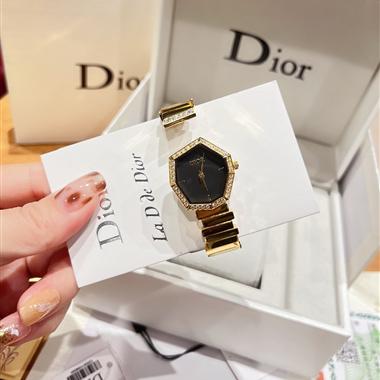 DIOR   2022新款時尚休閒手錶