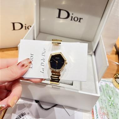 DIOR   2022新款時尚休閒手錶
