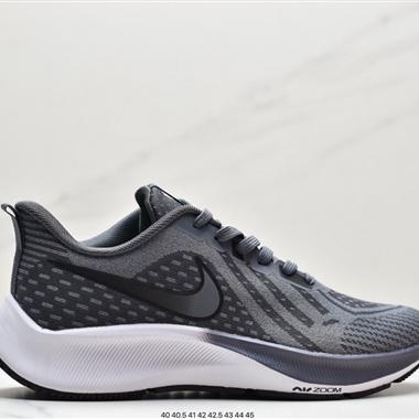 Nike Zoom Winflo 38X透氣緩疾震速跑鞋