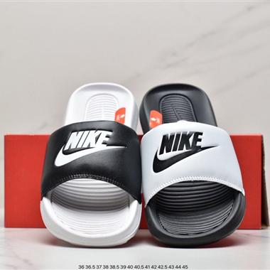 Nike Victori One Slide 沙灘運動休閑拖鞋