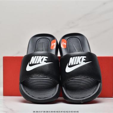 Nike Victori One Slide 沙灘運動休閑拖鞋