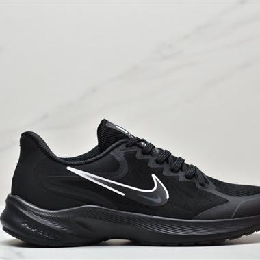 Nike Zoom Pegasus登月系列透氣緩震疾速跑鞋