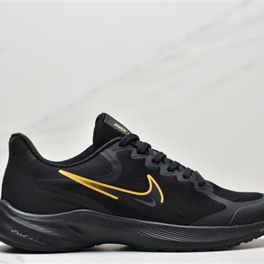 Nike Zoom Pegasus登月系列透氣緩震疾速跑鞋