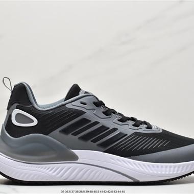 Adidas  ALPHAMAGMA 跑鞋