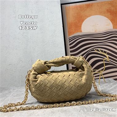 BOTTEGA VENETA   2022新款女生時尚休閒包  尺寸:24*21*12CM