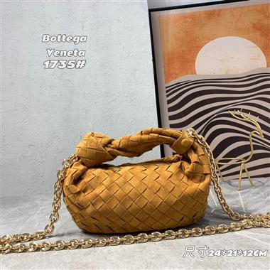 BOTTEGA VENETA   2022新款女生時尚休閒包  尺寸:24*21*12CM