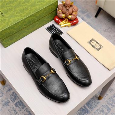 GUCCI   2023新款休閒時尚男生鞋子