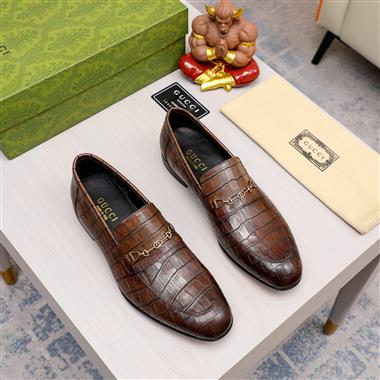 GUCCI   2023新款休閒時尚男生鞋子