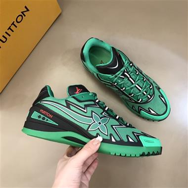 Louis Vuitton   2023新款休閒時尚男生鞋子