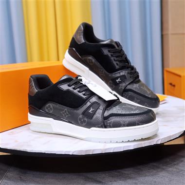 Louis Vuitton  2023新款休閒時尚男生鞋子