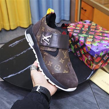 Louis Vuitton  2023新款休閒時尚男生鞋子