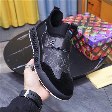 Louis Vuitton  2023新款休閒時尚男生鞋子