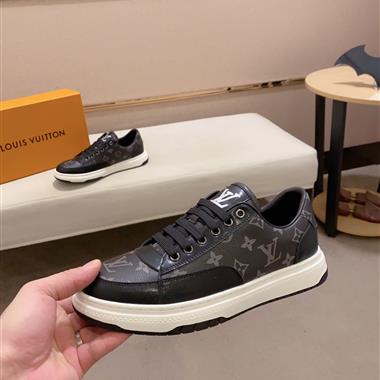 Louis Vuitton   2023新款休閒時尚男生鞋子