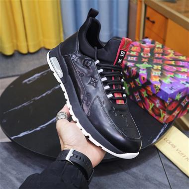 Louis Vuitton  2023新款休閒時尚男生鞋子