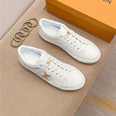Louis Vuitton  2023新款休閒時尚男生鞋子