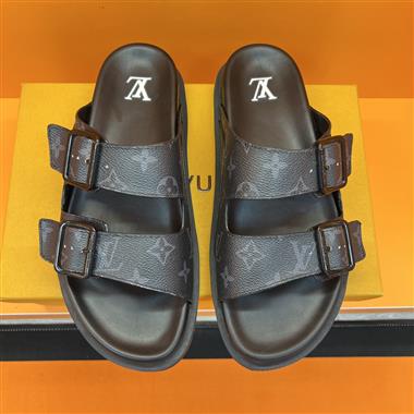 Louis Vuitton   2023新款休閒時尚男生鞋子