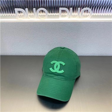 CHANEL    2023新款帽子