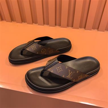 Louis Vuitton    2023新款休閒時尚男生鞋子