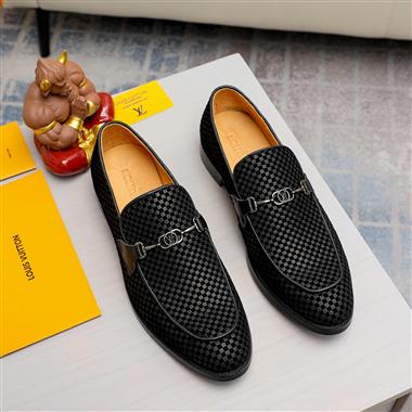 Louis Vuitton   2023新款休閒時尚男生鞋子