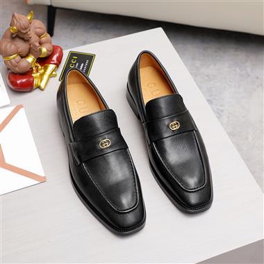 GUCCI    2023新款休閒時尚男生鞋子