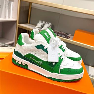 Louis Vuitton    2023新款休閒時尚男生鞋子