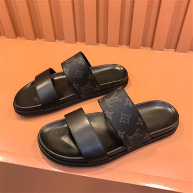 Louis Vuitton    2023新款休閒時尚男生鞋子