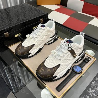 Louis Vuitton   2023新款休閒時尚男生鞋子