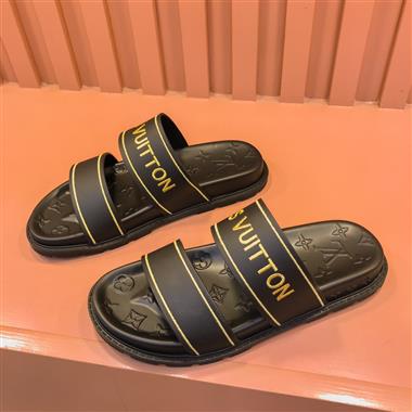 Louis Vuitton     2023新款休閒時尚男生鞋子