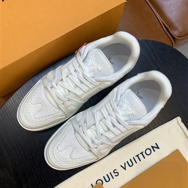 Louis Vuitton    2023新款休閒時尚男生鞋子