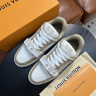 Louis Vuitton    2023新款休閒時尚男生鞋子