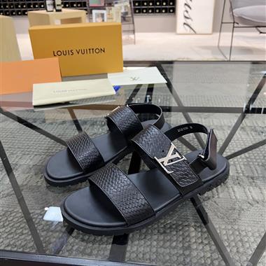 Louis Vuitton   2023新款休閒時尚男生鞋子