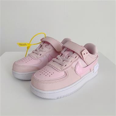 Nike 低幫魔術貼鞋