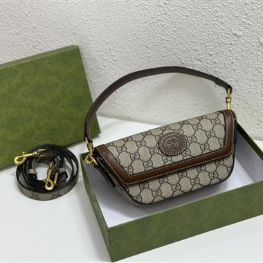 GUCCI   2023新款女生時尚休閒包  尺寸:18CM