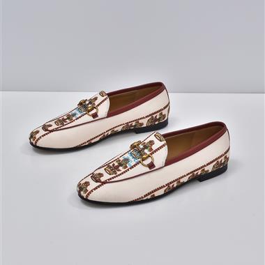 GUCCI  2023新款休閒時尚女生鞋子