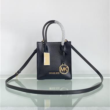 MICHAEL KORS 2023新款女生時尚休閒包 尺寸:15*6*17CM