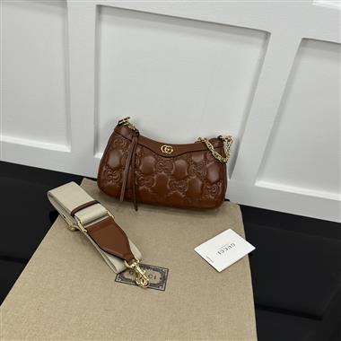 GUCCI   2023新款女生時尚休閒包 尺寸:25*15*8CM