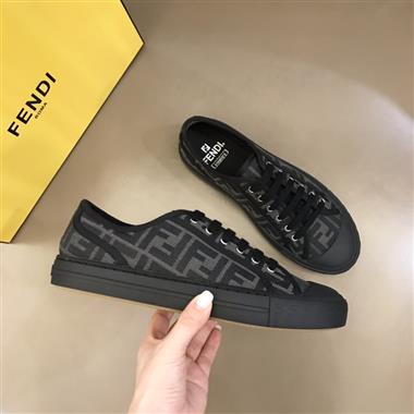 FENDI   2023新款休閒時尚男生鞋子