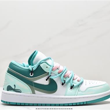 Nike Air Jordan Retro 1 Low  AJ1