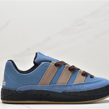 Adidas team court  面包鞋