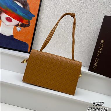BOTTEGA VENETA   2023新款女生時尚休閒包 尺寸:25*14.5*5CM
