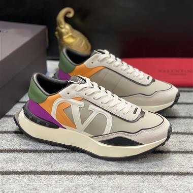 Valentino   2023新款休閒時尚男生鞋子
