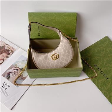 GUCCI   2023新款女生時尚休閒包 尺寸:21*11*5CM