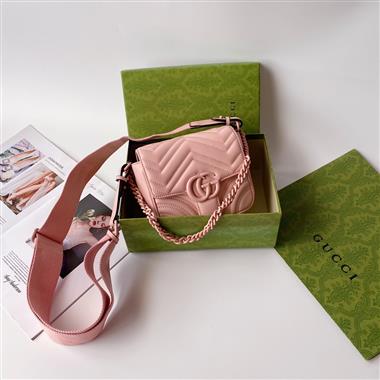 GUCCI   2023新款女生時尚休閒包 尺寸:18*15*8CM