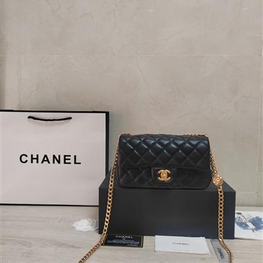 CHANEL   2023新款女生時尚休閒包 尺寸：20-13-7CM