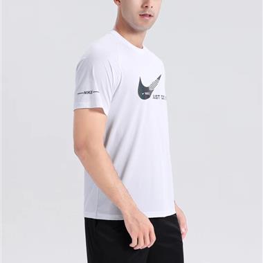 Nike  2023夏季新款短袖T恤
