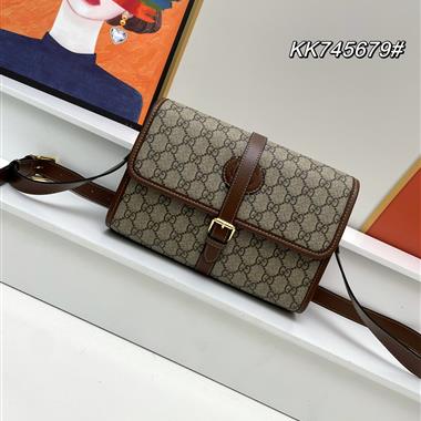 GUCCI   2023新款女生時尚休閒包  尺寸：25.4*17*7.8CM