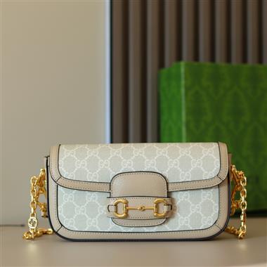 GUCCI   2023新款女生時尚休閒包  尺寸：23.5x14x5CM
