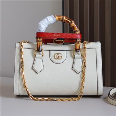 GUCCI   2023新款女生時尚休閒包  尺寸：27*15.5*11CM