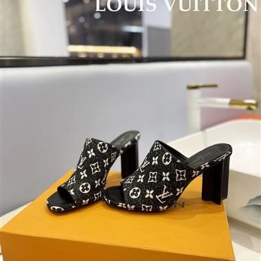 Louis Vuitton   2023新款休閒時尚女生鞋子
